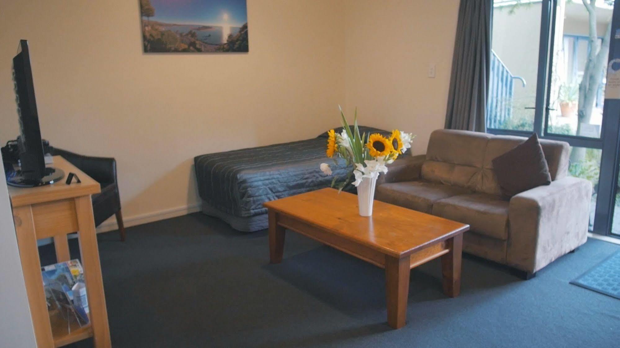 כרייסטצ'רץ' Sherborne Motor Lodge מראה חיצוני תמונה