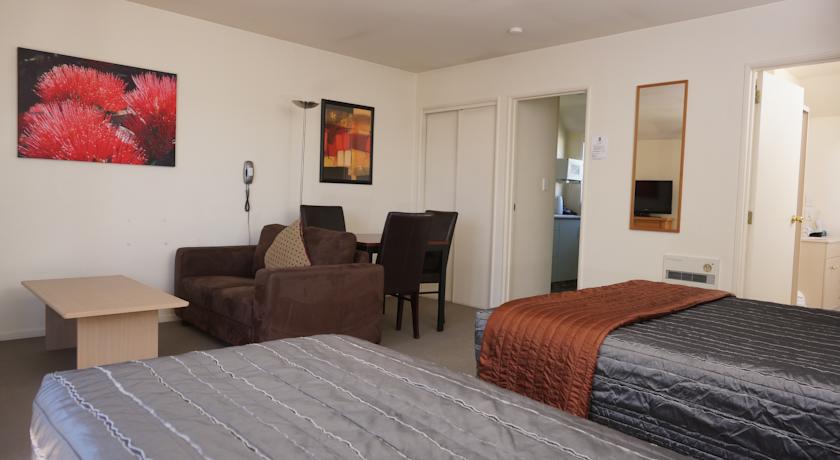 כרייסטצ'רץ' Sherborne Motor Lodge מראה חיצוני תמונה