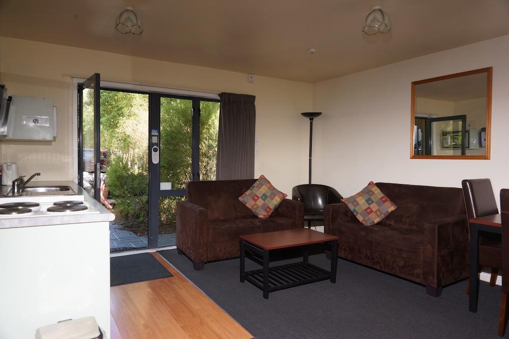 כרייסטצ'רץ' Sherborne Motor Lodge מראה חיצוני תמונה