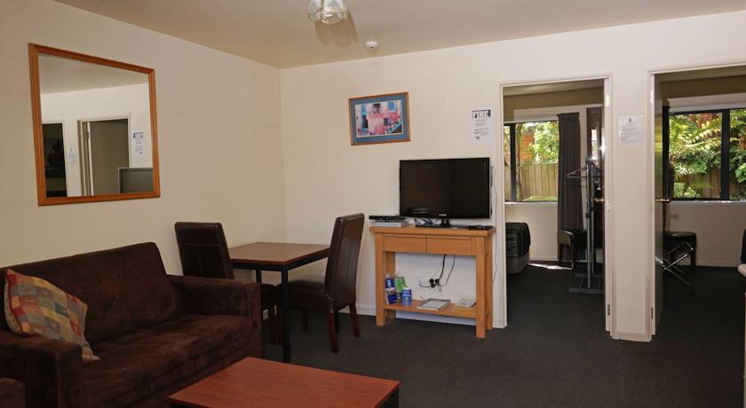 כרייסטצ'רץ' Sherborne Motor Lodge מראה חיצוני תמונה